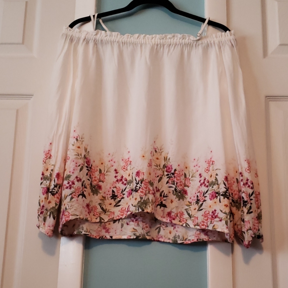 Forever 21 XL Peasant top